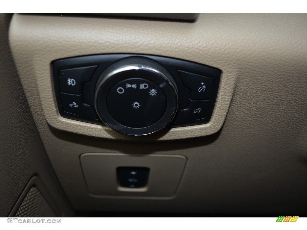 2017 F150 XLT SuperCrew - White Gold / Light Camel photo #21