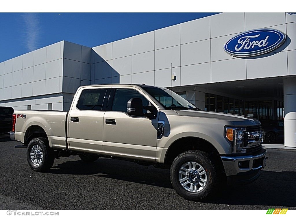 White Gold 2017 Ford F250 Super Duty XLT Crew Cab 4x4 Exterior Photo #117344935