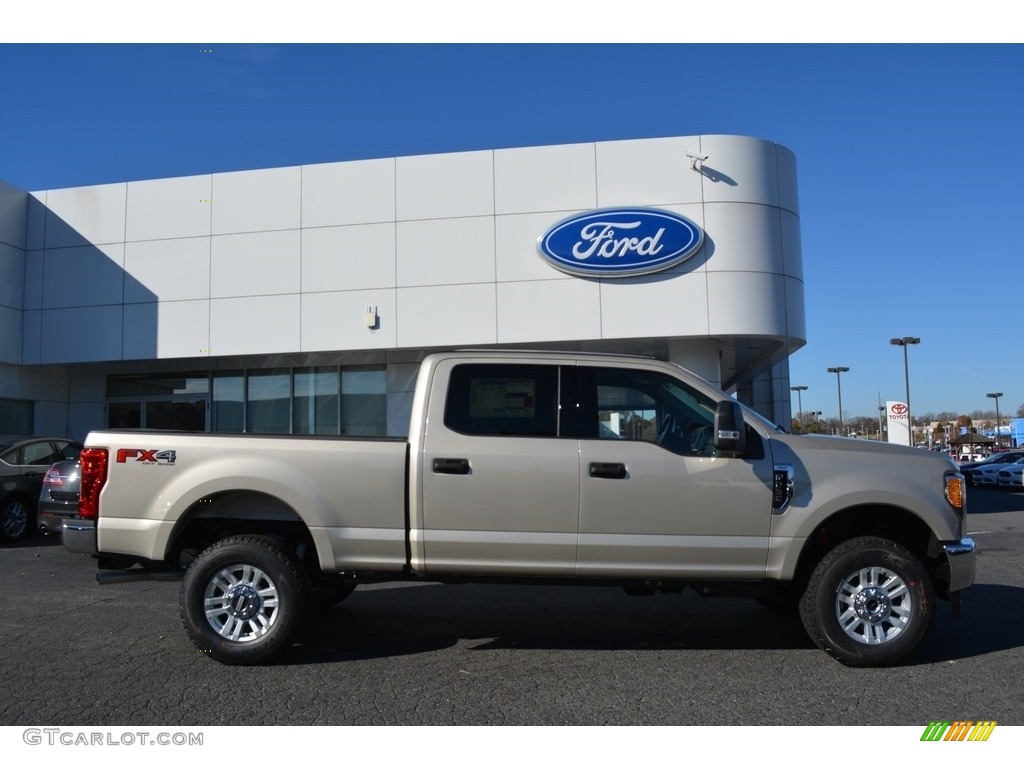 White Gold 2017 Ford F250 Super Duty XLT Crew Cab 4x4 Exterior Photo #117344950