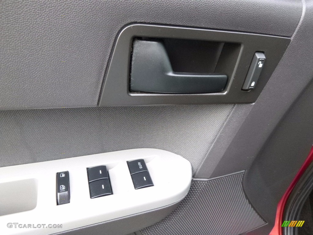 2012 Escape XLT 4WD - Toreador Red Metallic / Charcoal Black photo #10