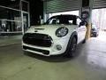 Pepper White - Convertible Cooper S Photo No. 2