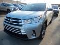 Celestial Silver Metallic 2017 Toyota Highlander Gallery