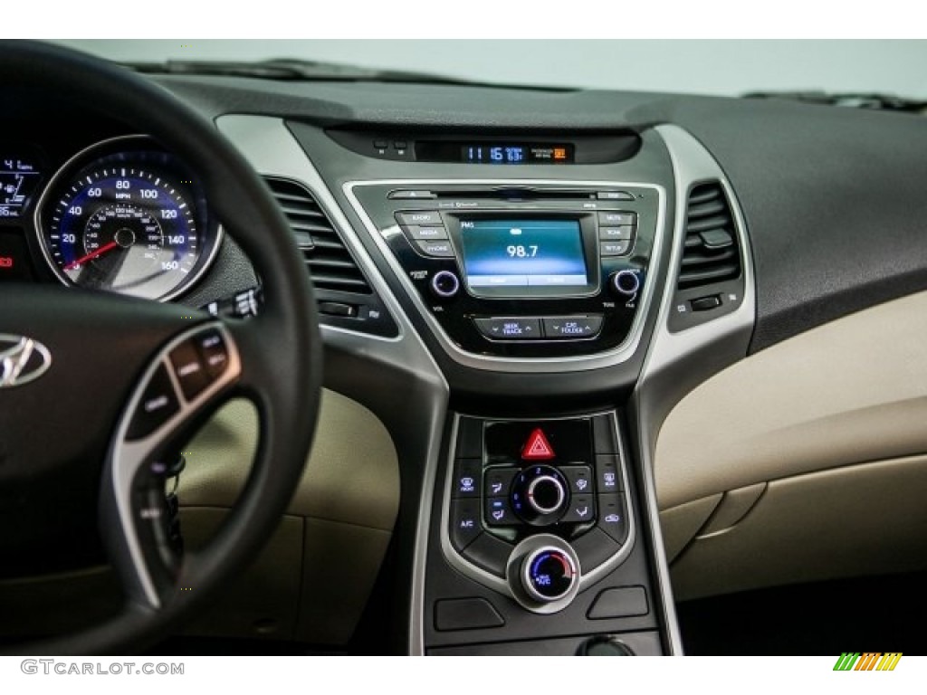 2016 Elantra SE - White / Beige photo #5