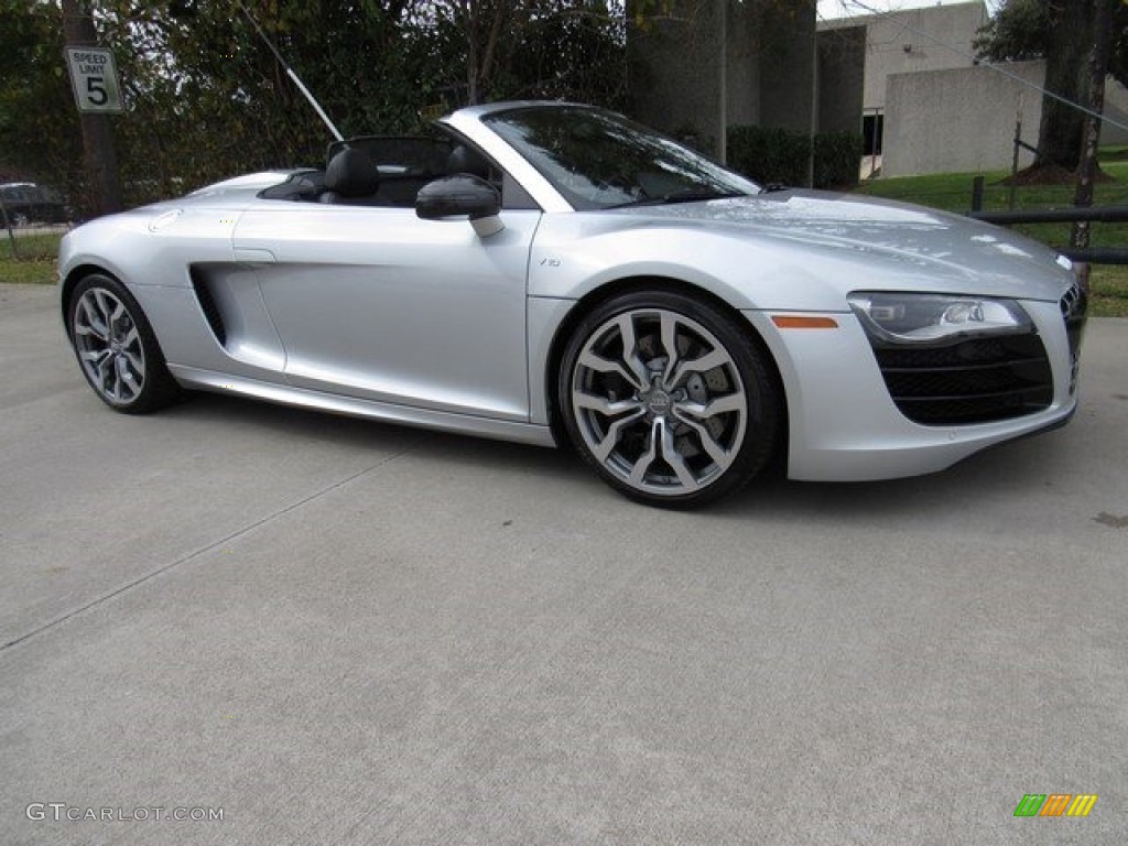 2012 R8 Spyder 5.2 FSI quattro - Ice Silver Metallic / Black photo #1