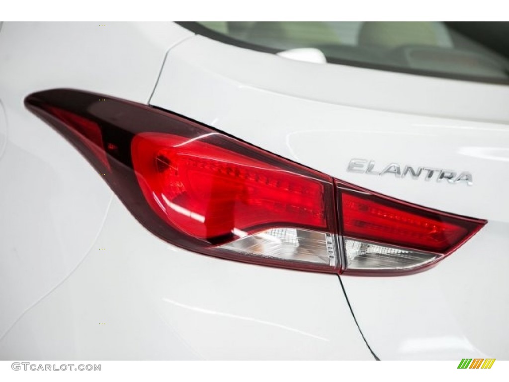 2016 Elantra SE - White / Beige photo #23