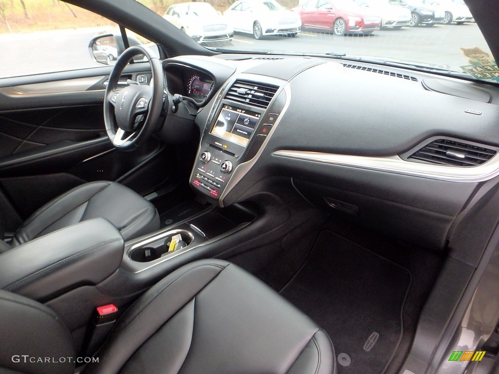 2017 Lincoln MKC Premier AWD Ebony Dashboard Photo #117354583