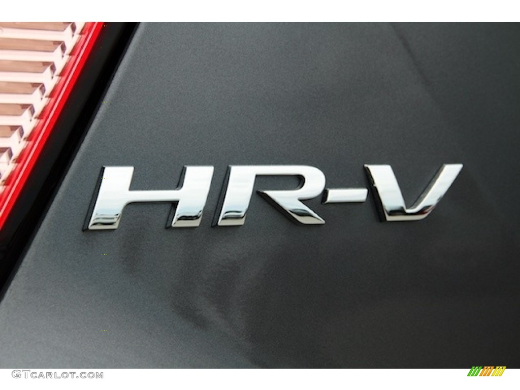 2017 Honda HR-V EX-L Marks and Logos Photos