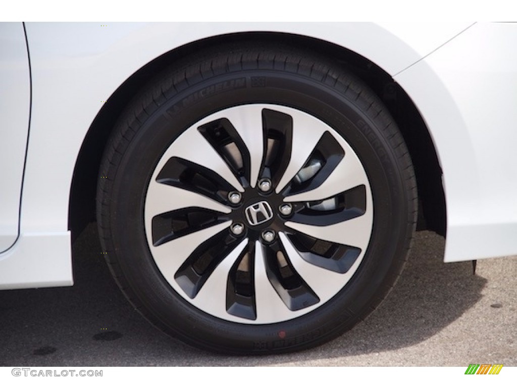 2017 Honda Accord Hybrid Touring Sedan Wheel Photos
