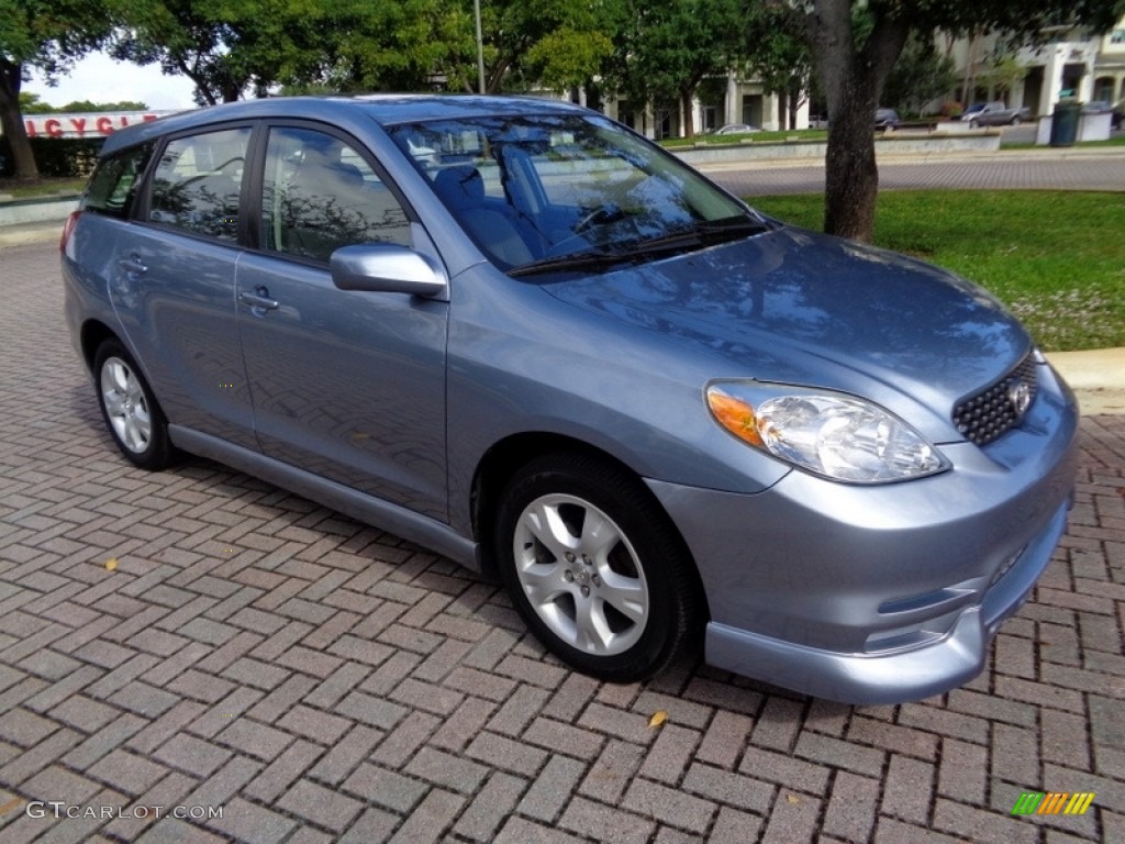 2003 Matrix XR - Cosmic Blue Metallic / Stone Gray photo #13
