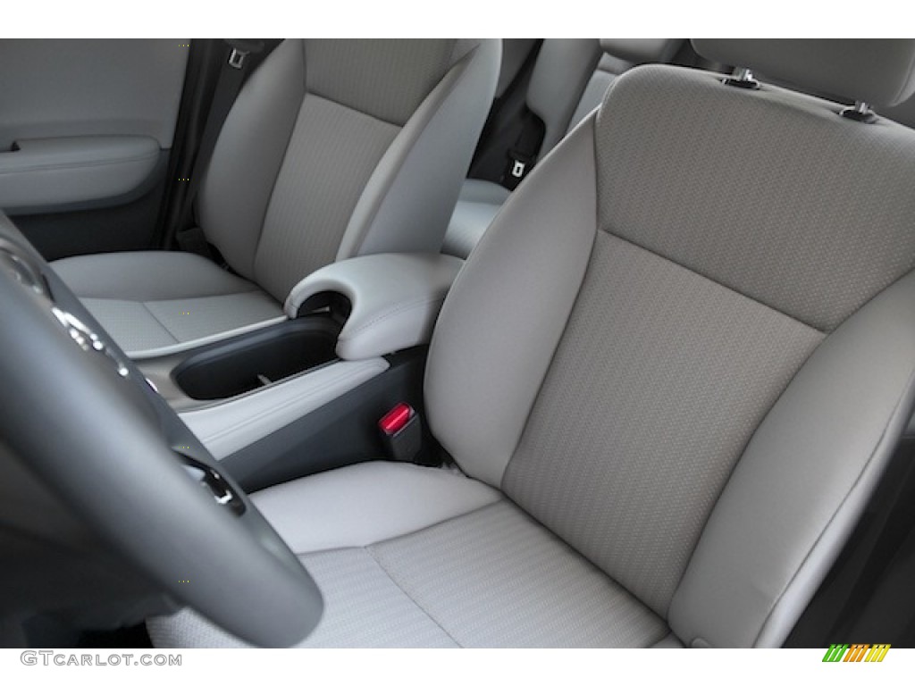 2017 Honda HR-V LX Front Seat Photos