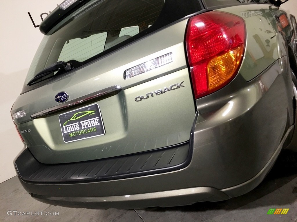 2005 Outback 2.5i Wagon - Willow Green Opal / Taupe photo #25