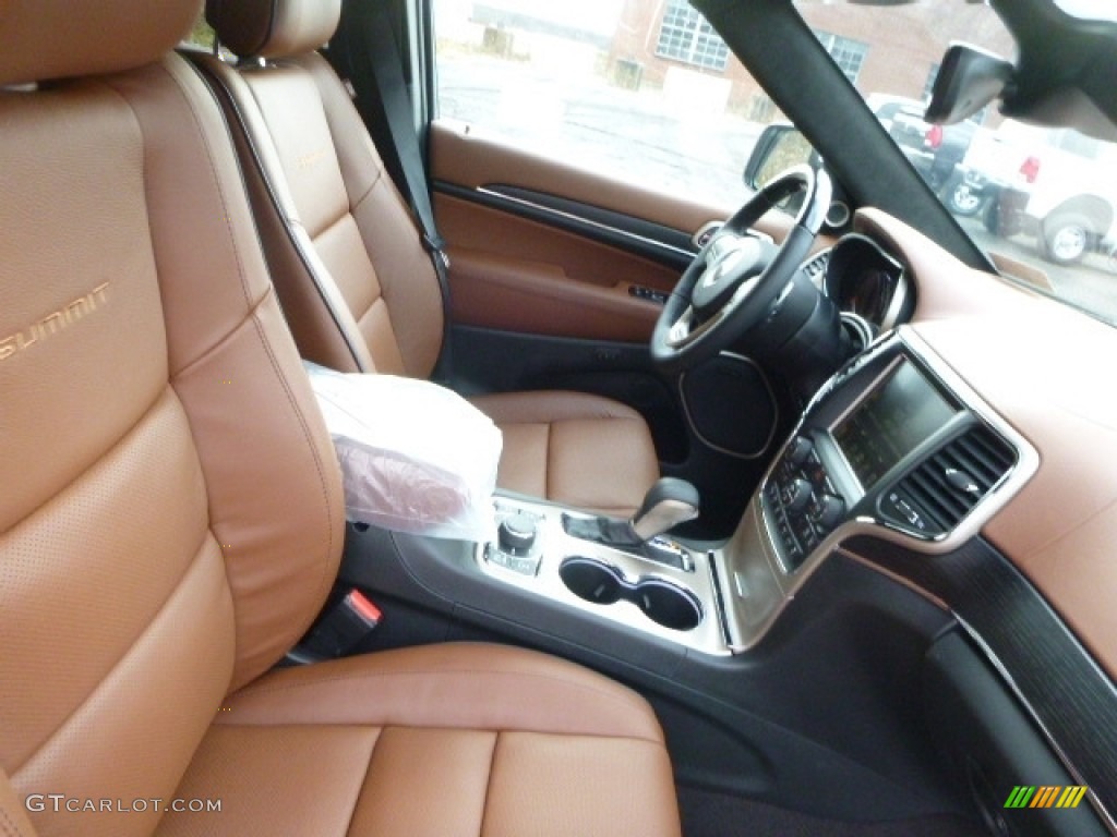 2017 Jeep Grand Cherokee Summit 4x4 Front Seat Photo #117369650
