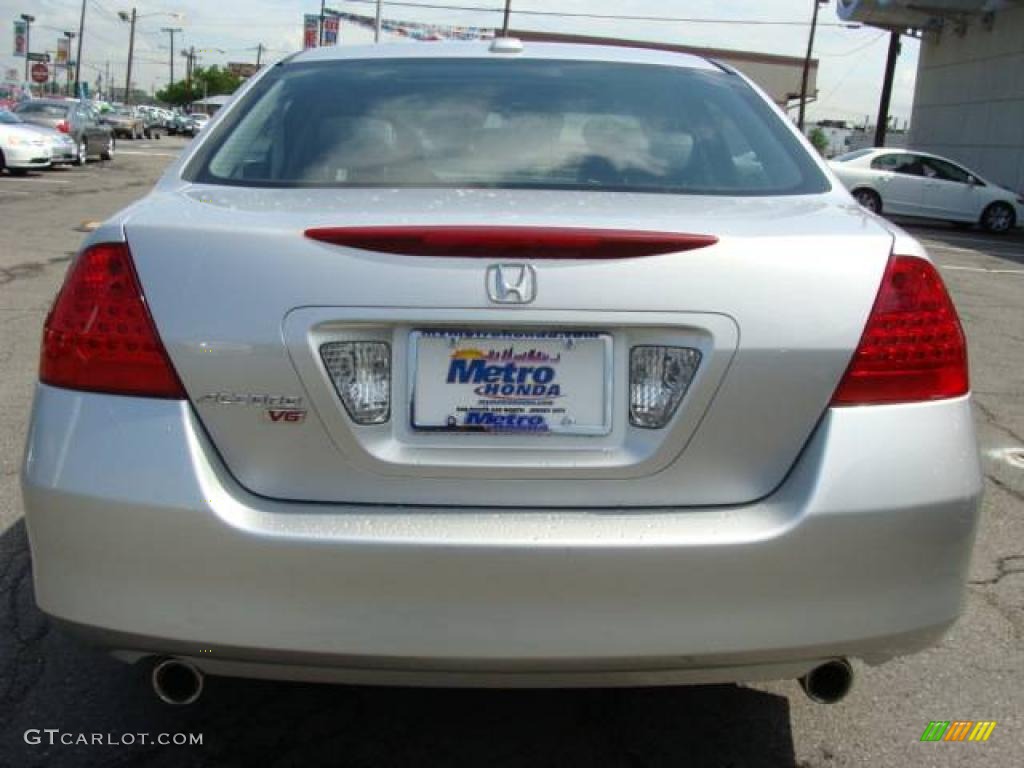 2006 Accord EX V6 Sedan - Alabaster Silver Metallic / Black photo #5