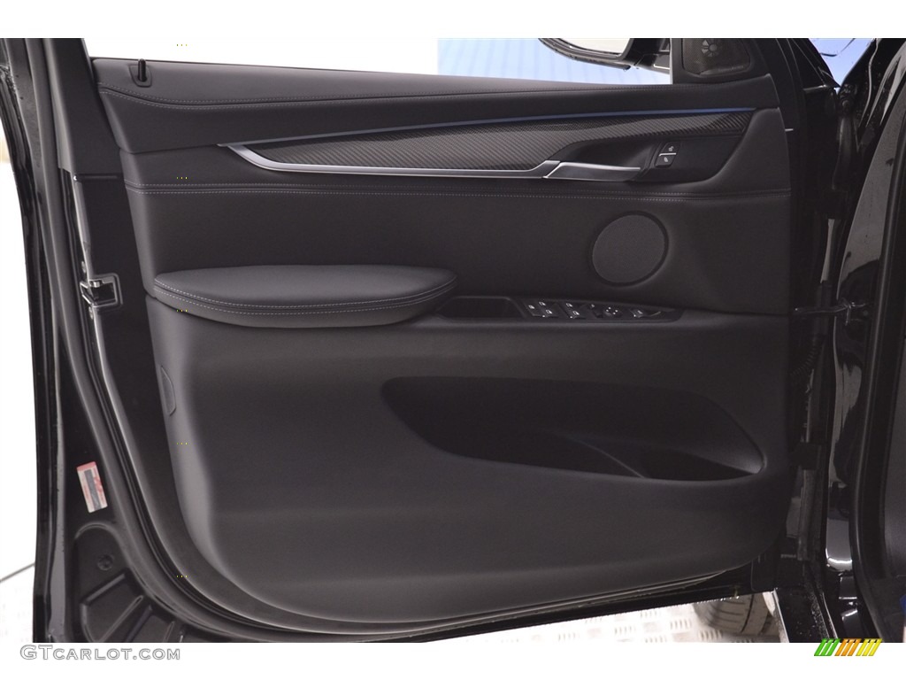 2017 BMW X6 M Standard X6 M Model Door Panel Photos