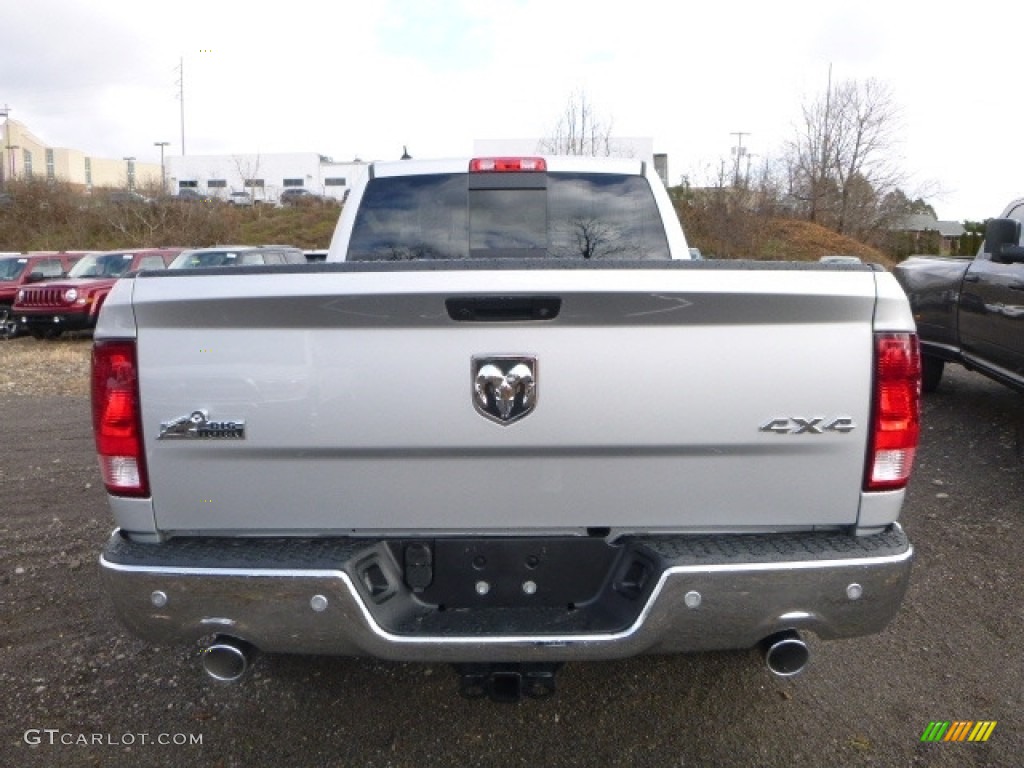 2017 1500 Big Horn Crew Cab 4x4 - Bright Silver Metallic / Black/Diesel Gray photo #7