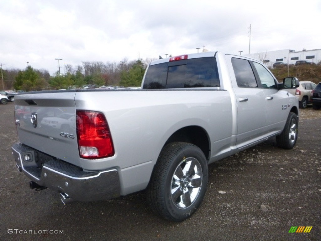 2017 1500 Big Horn Crew Cab 4x4 - Bright Silver Metallic / Black/Diesel Gray photo #8