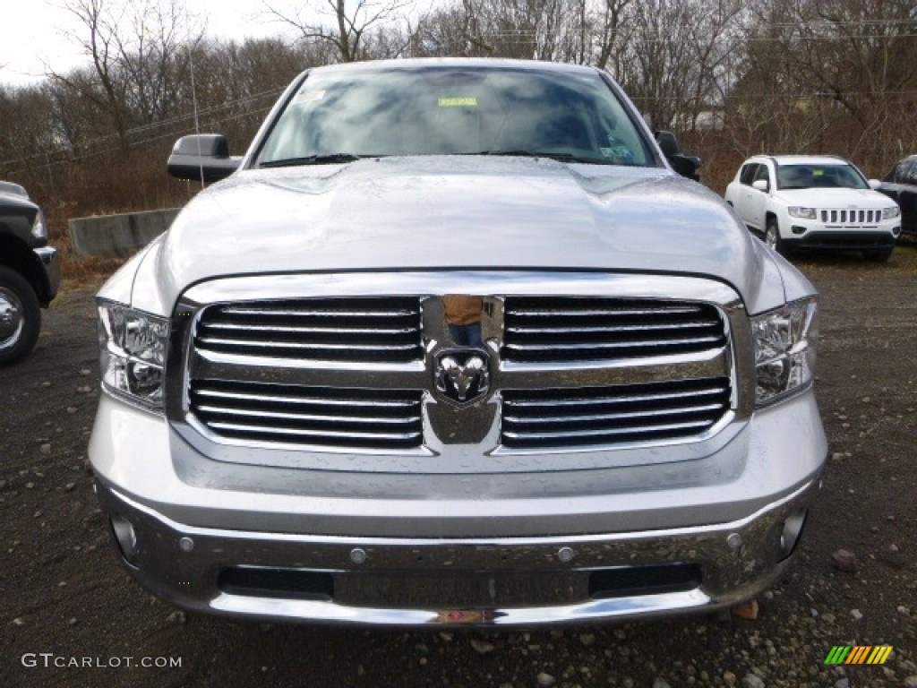 2017 1500 Big Horn Crew Cab 4x4 - Bright Silver Metallic / Black/Diesel Gray photo #12