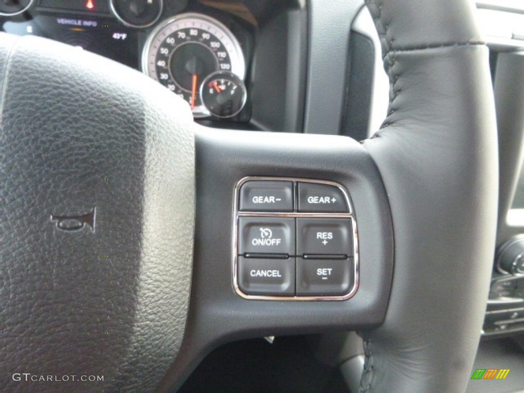 2017 1500 Big Horn Crew Cab 4x4 - Bright Silver Metallic / Black/Diesel Gray photo #19