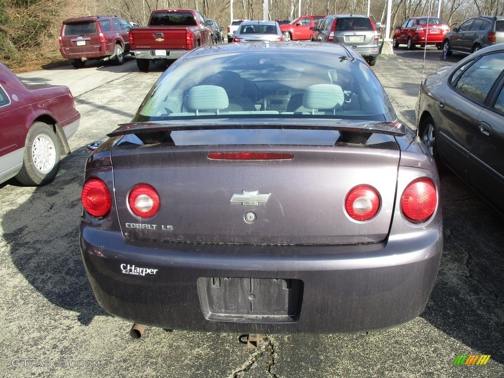 2006 Cobalt LS Coupe - Majestic Amethyst Metallic / Gray photo #4
