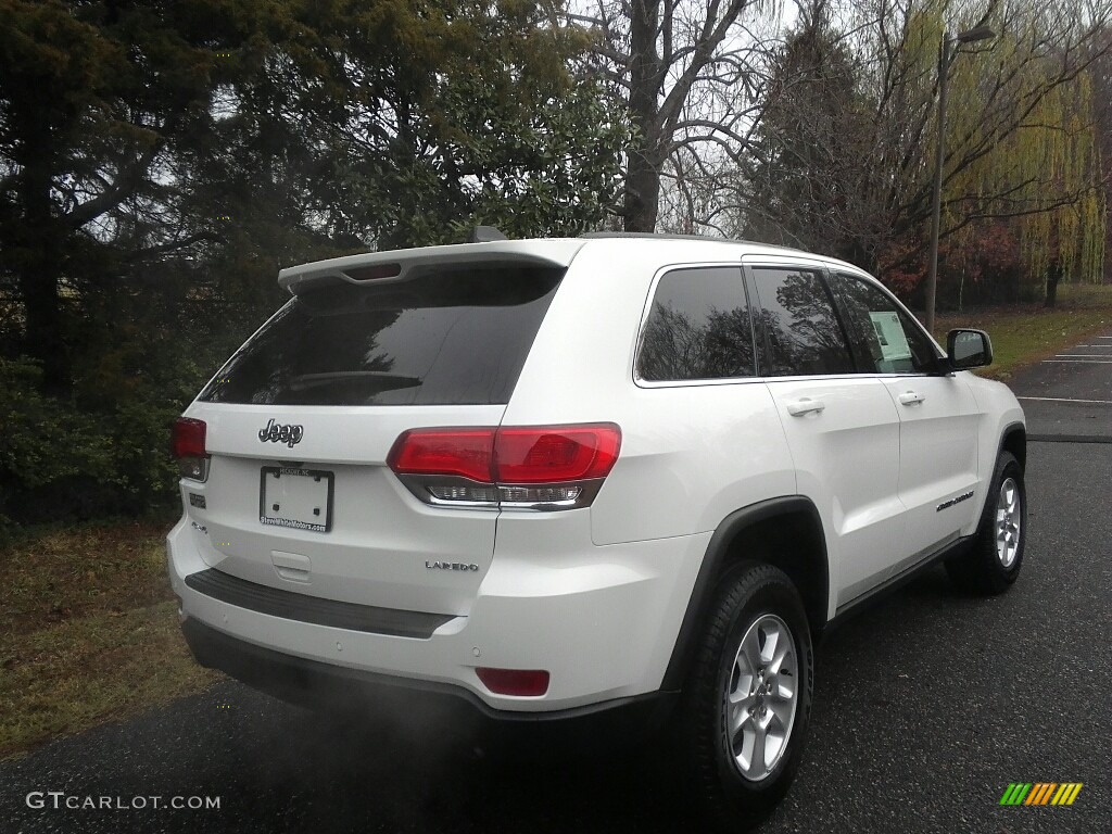 2017 Grand Cherokee Laredo 4x4 - Bright White / Black photo #6