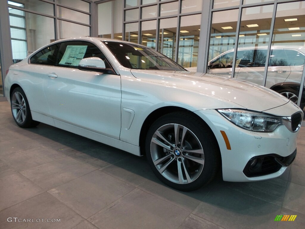2016 BMW 4 Series 428i xDrive Coupe Exterior Photos