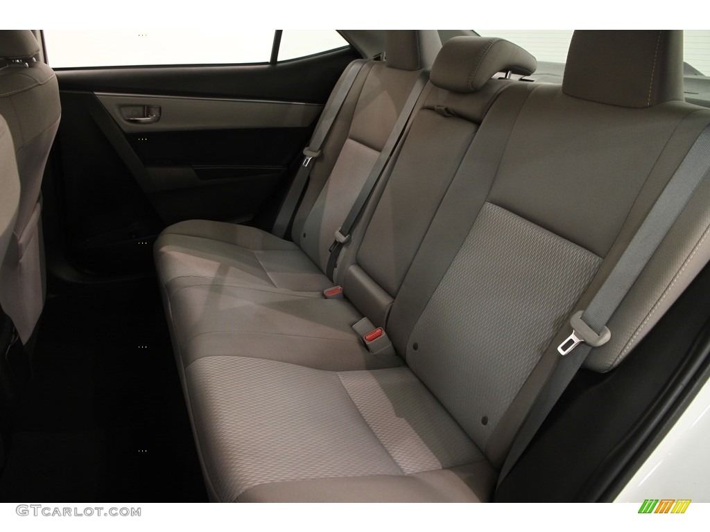 2016 Corolla LE - Super White / Ash photo #13