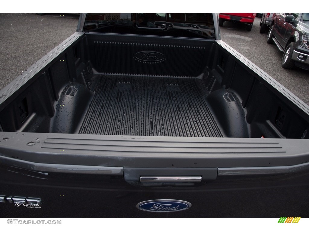 2017 F150 XLT SuperCab 4x4 - Magnetic / Earth Gray photo #12