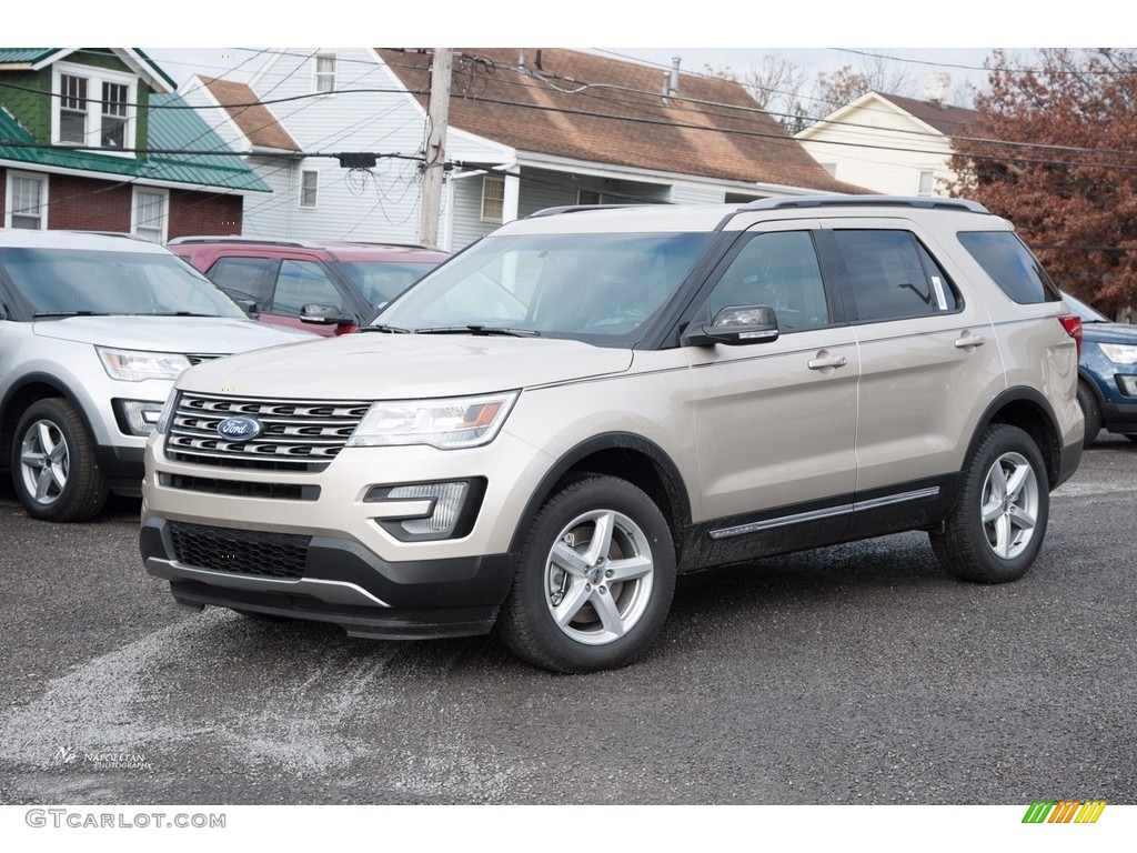 White Gold Ford Explorer