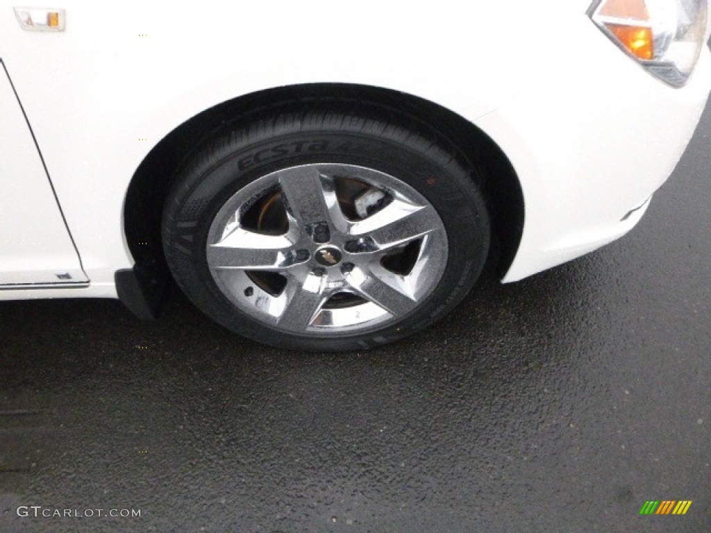2008 Malibu LT Sedan - White / Ebony photo #2