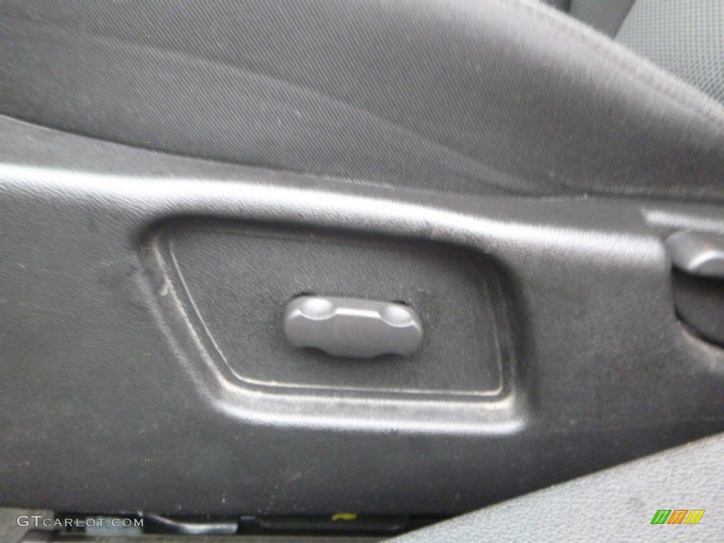 2008 Malibu LT Sedan - White / Ebony photo #14