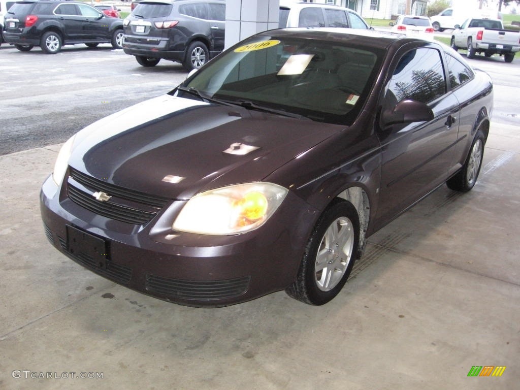 2006 Cobalt LT Coupe - Majestic Amethyst Metallic / Gray photo #4