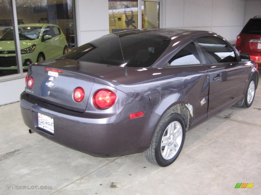2006 Cobalt LT Coupe - Majestic Amethyst Metallic / Gray photo #6