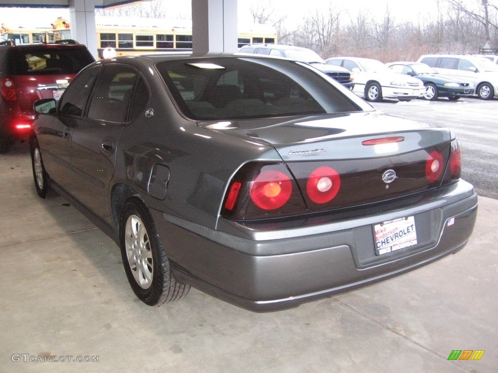 2005 Impala  - Medium Gray Metallic / Medium Gray photo #3