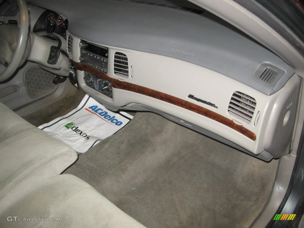 2005 Impala  - Medium Gray Metallic / Medium Gray photo #11