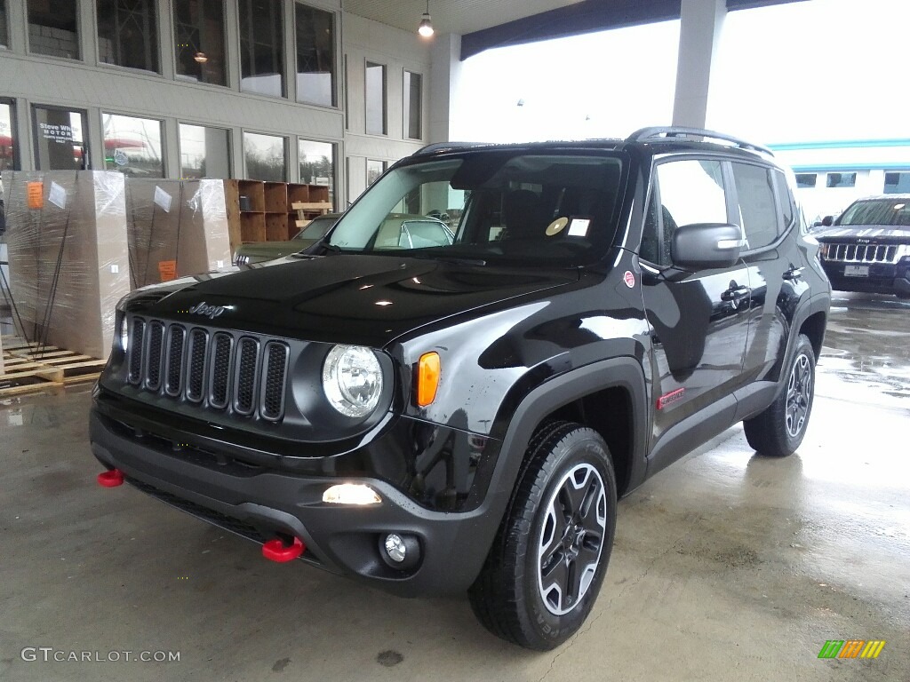 Black 2017 Jeep Renegade Trailhawk 4x4 Exterior Photo #117394682