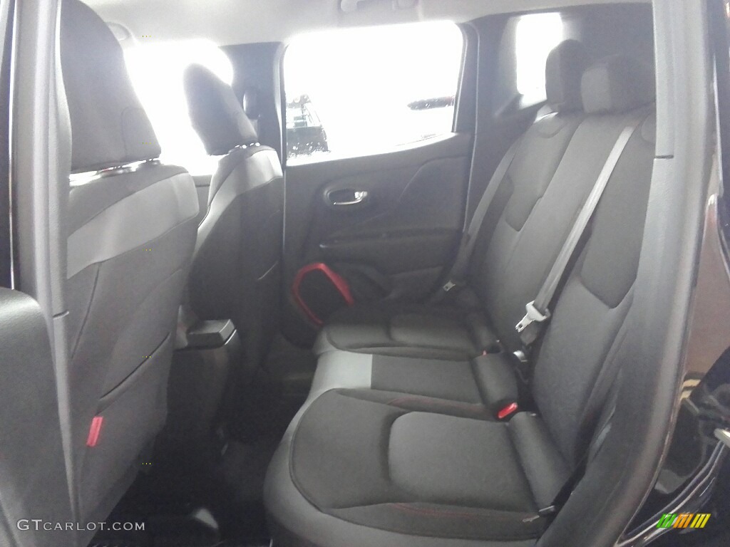 2017 Renegade Trailhawk 4x4 - Black / Black photo #10