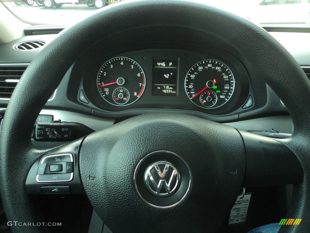 2012 Passat 2.5L S - Tungsten Silver Metallic / Titan Black photo #11