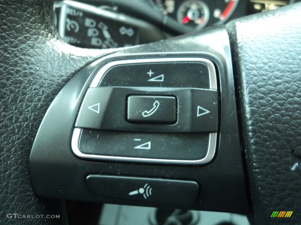 2012 Passat 2.5L S - Tungsten Silver Metallic / Titan Black photo #15