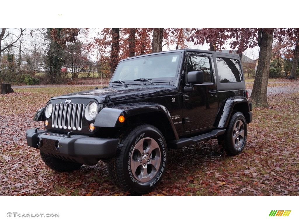 2017 Wrangler Sahara 4x4 - Black / Black/Dark Saddle photo #5