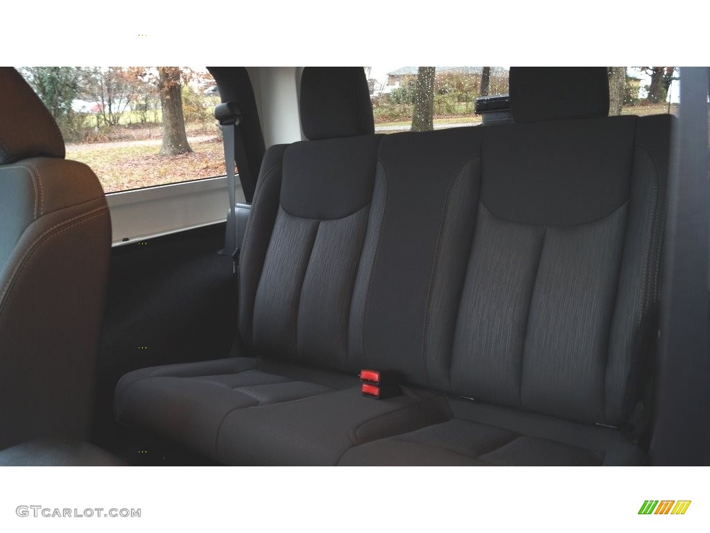 2017 Wrangler Sahara 4x4 - Black / Black/Dark Saddle photo #17