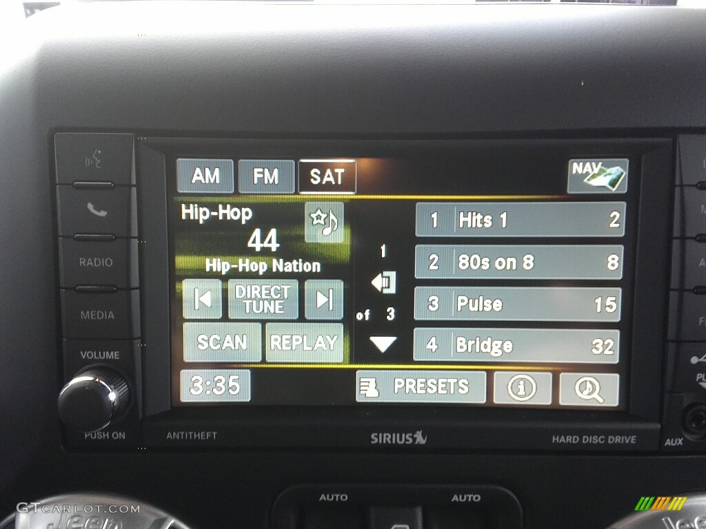 2017 Wrangler Sahara 4x4 - Black / Black/Dark Saddle photo #25