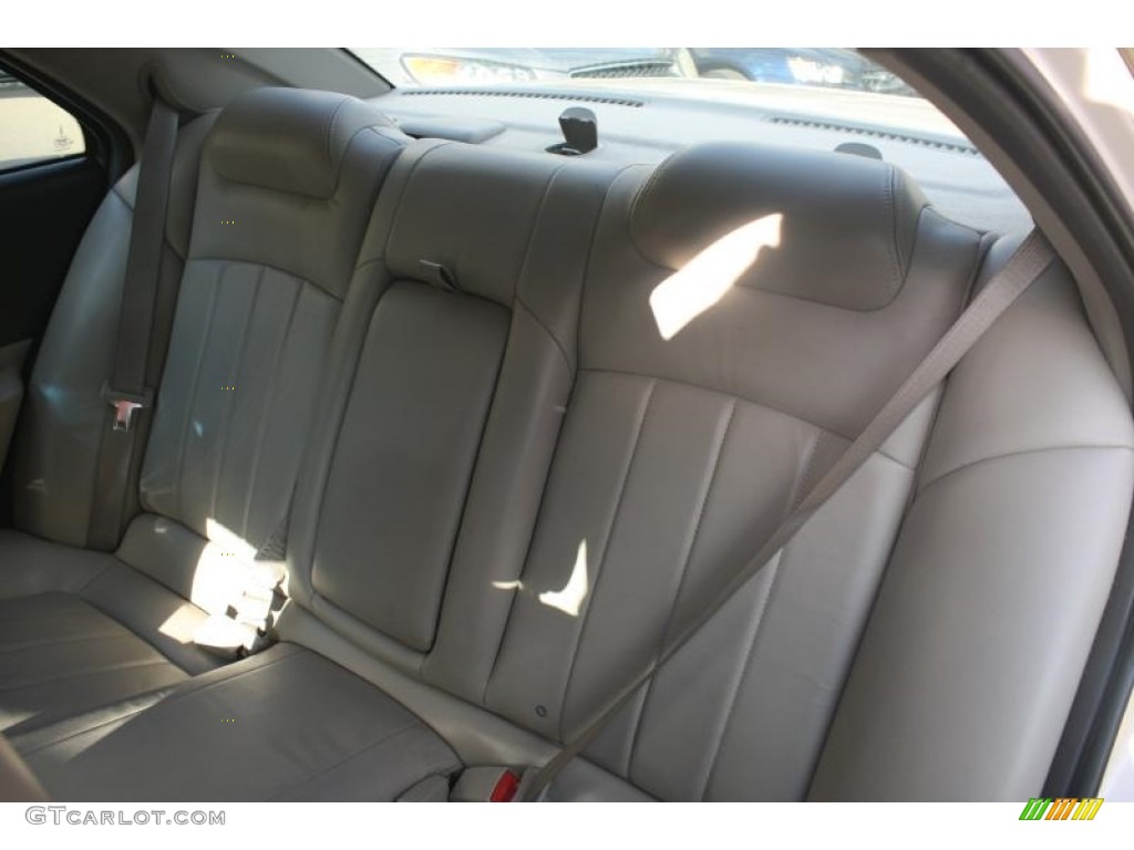 2003 LS V6 - Ivory Parchment Metallic / Black photo #29