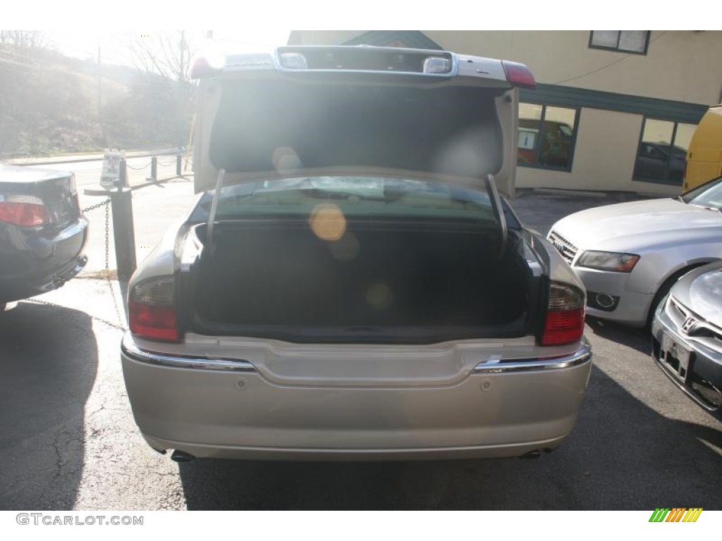 2003 LS V6 - Ivory Parchment Metallic / Black photo #30