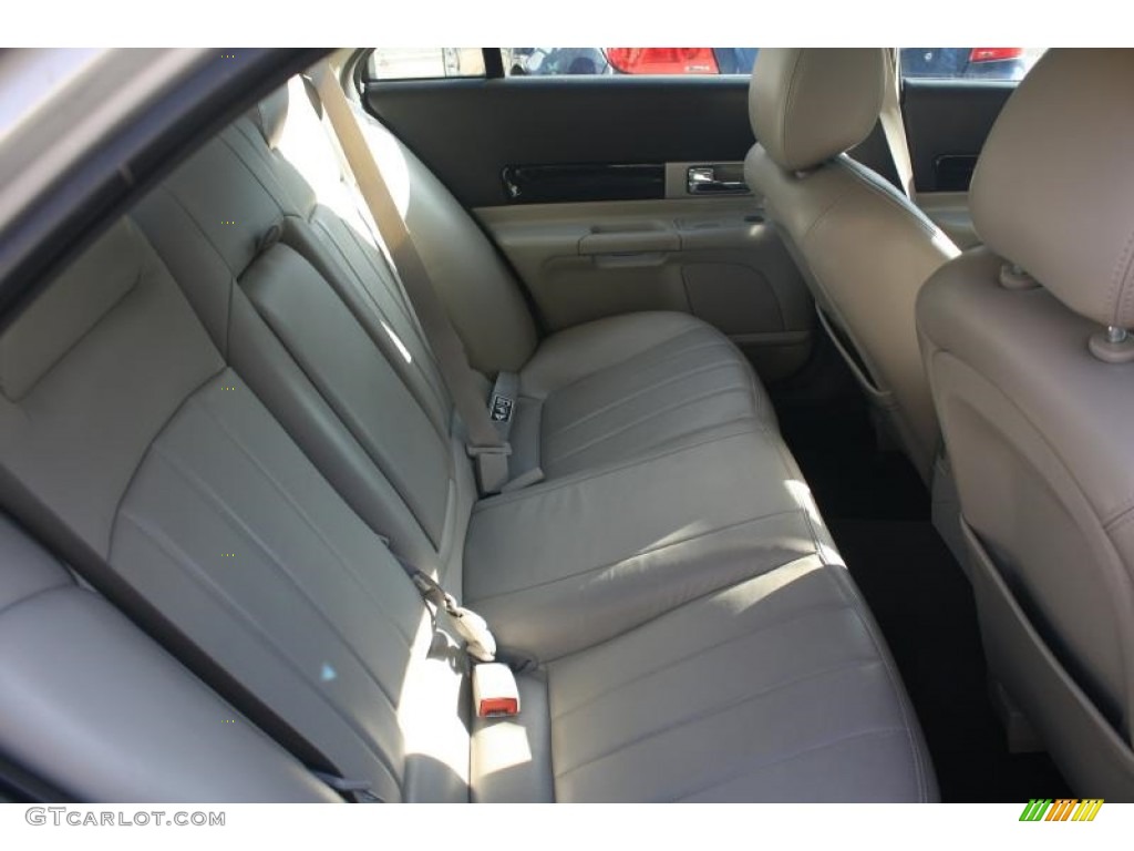 2003 LS V6 - Ivory Parchment Metallic / Black photo #32