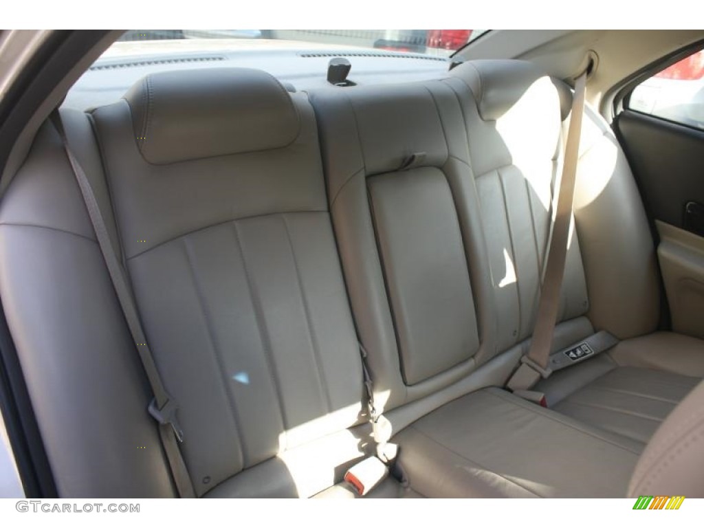 2003 LS V6 - Ivory Parchment Metallic / Black photo #34