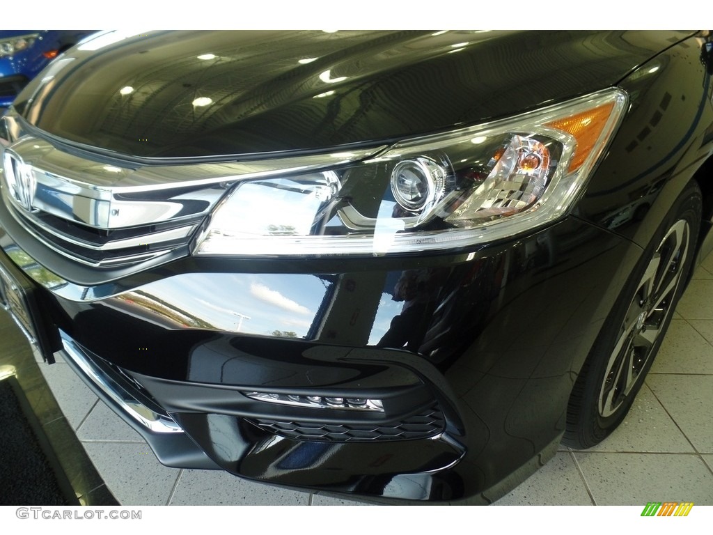 2017 Accord EX Sedan - Crystal Black Pearl / Black photo #2