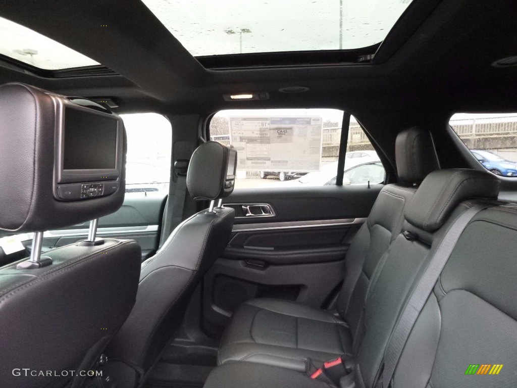 2017 Explorer Sport 4WD - Shadow Black / Ebony Black photo #11