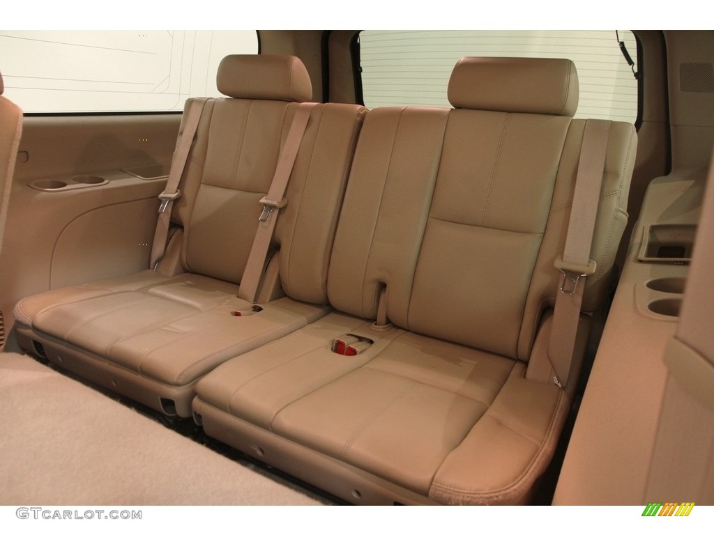 2011 Suburban LT 4x4 - Red Jewel Tintcoat / Light Cashmere/Dark Cashmere photo #15