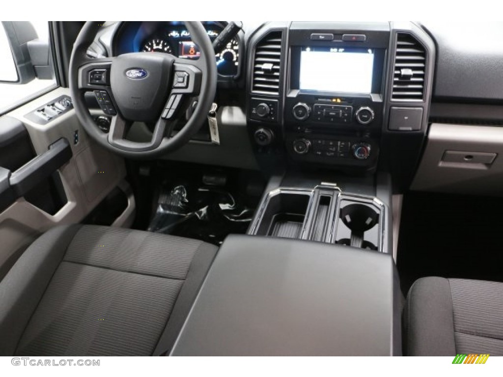 2017 F150 XLT SuperCrew 4x4 - Ingot Silver / Black photo #2