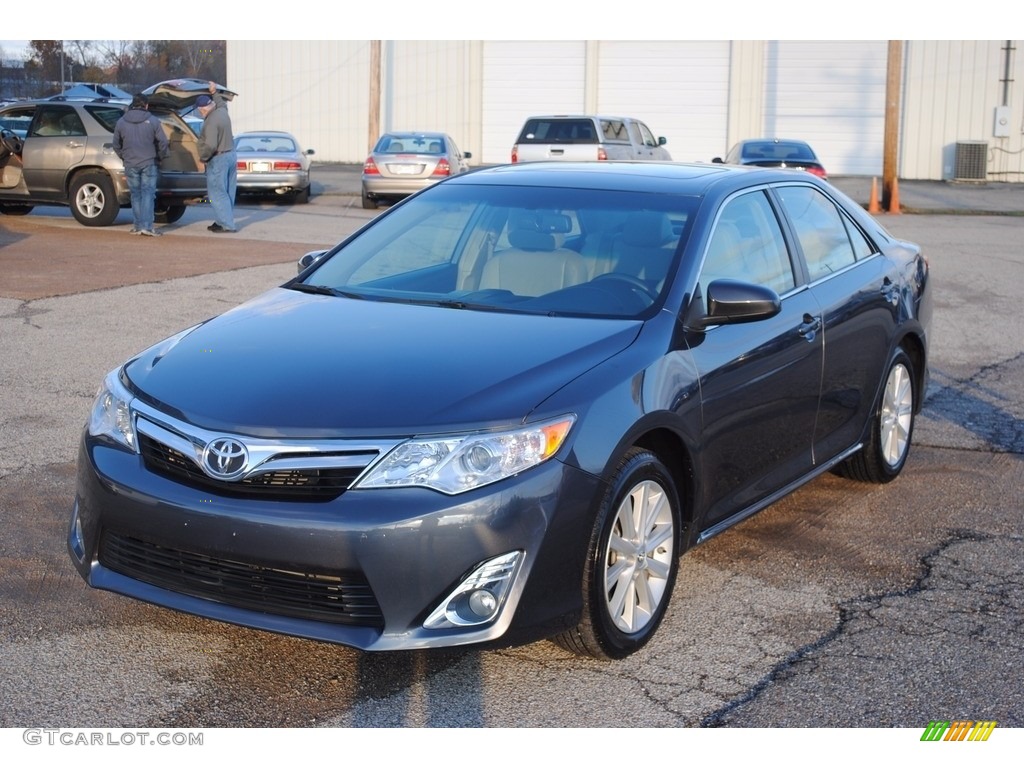 2014 Camry XLE - Magnetic Gray Metallic / Ash photo #1